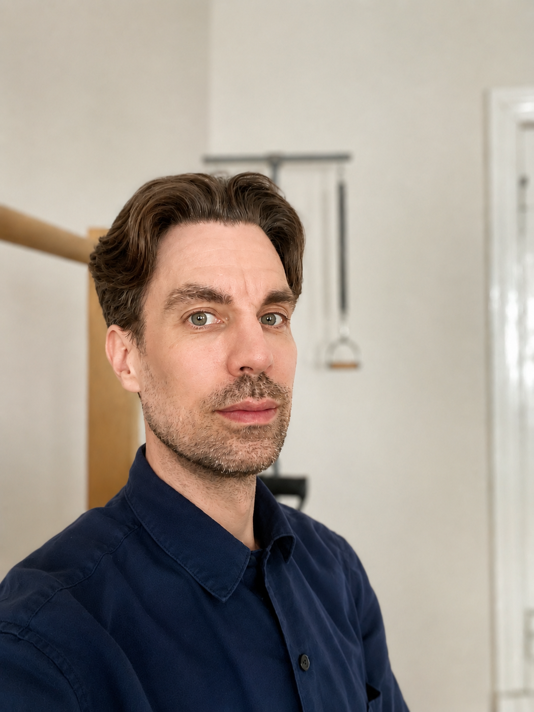 Portrait von Tobias Derbach